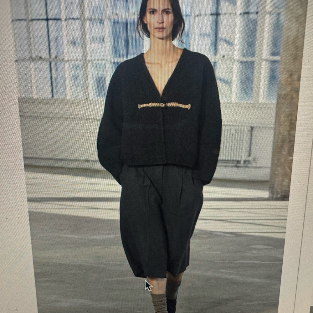 ZARA ANTHRACITE GREY SHORT KIMONO COAT WITH TOGGLE , SIZE SMALL (OVERSIZED)